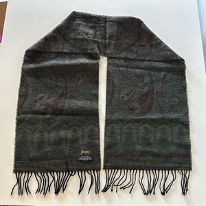 Johnstons Of Elgin Scotland Wool Fringe Paisley? Print Scarf Green